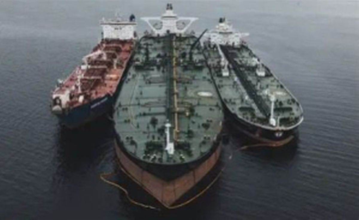 România importă motorină mai scumpă din Golful Persic, după eliminarea livrărilor directe din Rusia